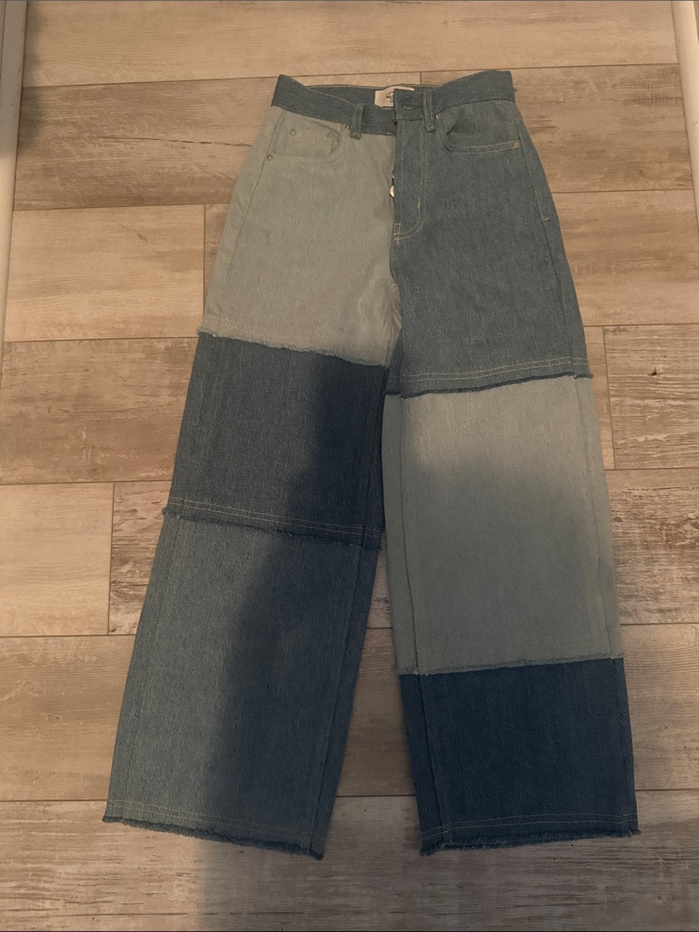 Rails Two-Tone Patchwork Wide-Leg Jeans - Light & Dark Blue Size 23 Brand New!! - Picture 1 of 7